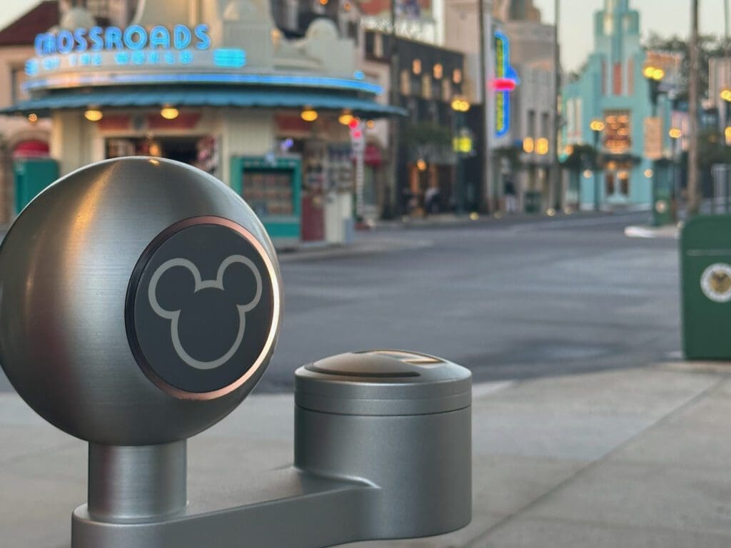 Unleash the Magic: Why Disney World Rope Drop is a Game-Changer for Your  Theme Park Experience!