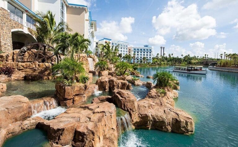 Universal Special Promotion: Save 20%* on 5+ Nights at Loews Sapphire Falls Resort